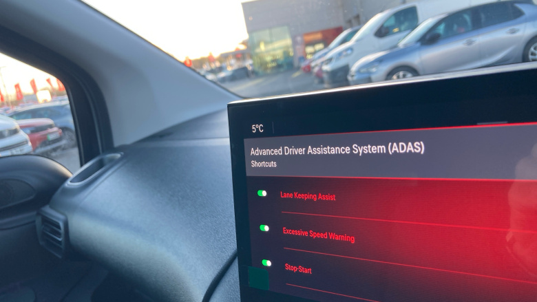 Vauxhall Combo Cargo Combo Diesel 1.5 Turbo D 100ps Pro H1 Van